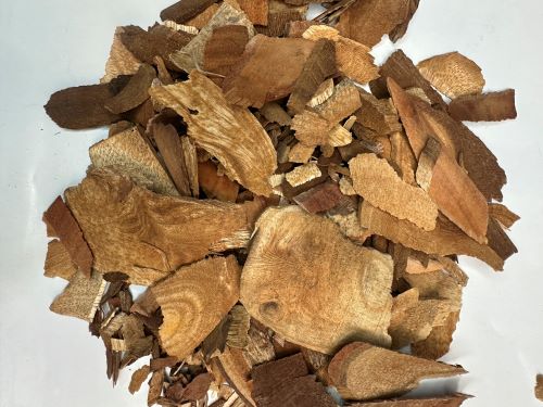 Ban Feng He Gen 半楓荷根 - Pteospermum Heterophyllum Radix