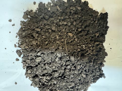 Ci Shi 磁石 - Magnetitum