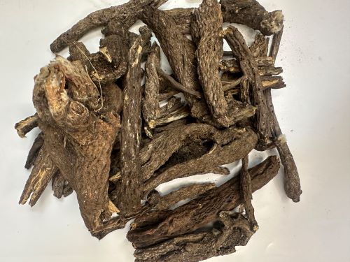 Lou Lu 漏蘆 - Rhapontici Radix