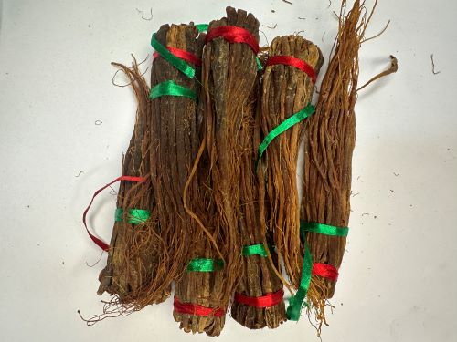 Ren Shen Xu (Red) 人參須 (紅) - Ginseng Radix Et Rhizoma Tenuis